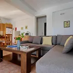 Kephalos Villa *